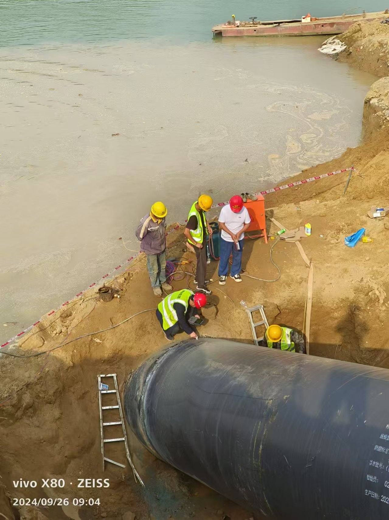 長治精準操作,水下取水頭安裝 “零誤差”